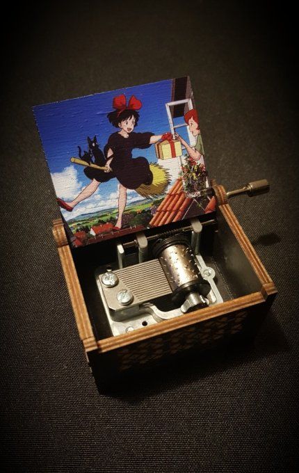 Boîte à musique en bois, Music box Kiki's Delivery Service