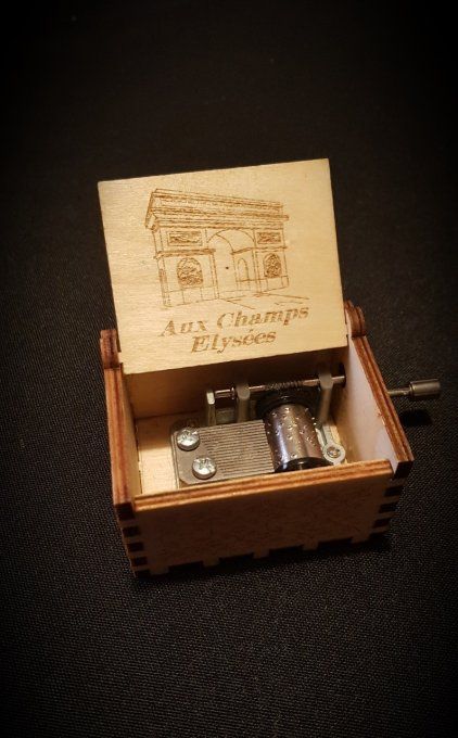 Boîte à musique en bois, Music box Joe Dassin - Aux Champs Elysées