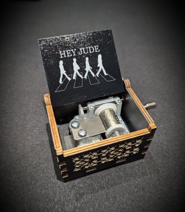 Boîte à musique en bois, Music box Beatles - Hey Jude
