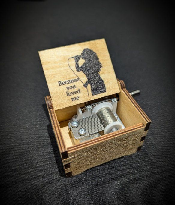 Boîte à musique en bois, Music box Céline Dion - Because you loved me
