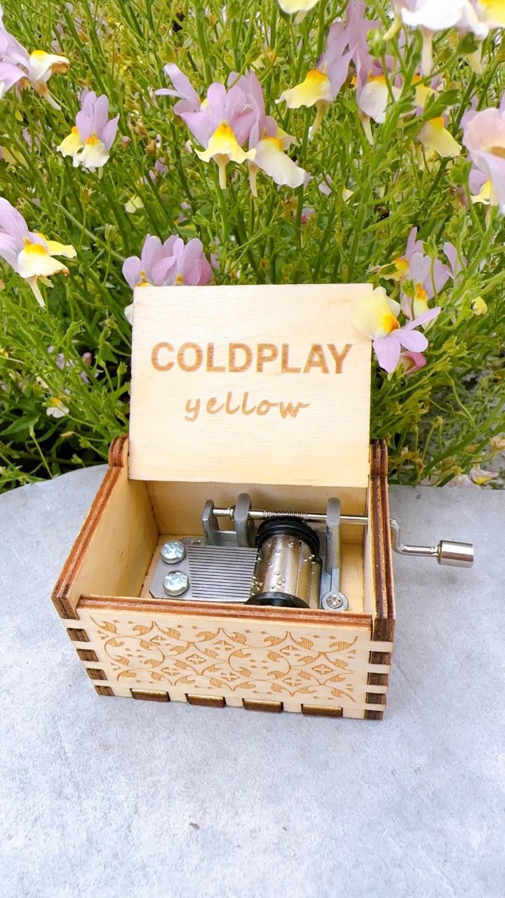 Boîte à musique en bois, Music box Coldplay - Yellow