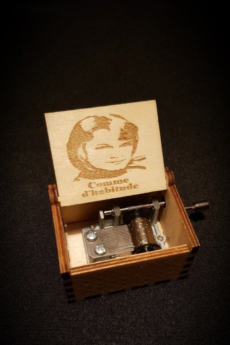 Boîte à musique en bois, Music box Frank Sinatra / Claude françois - My way / Comme d'habitude