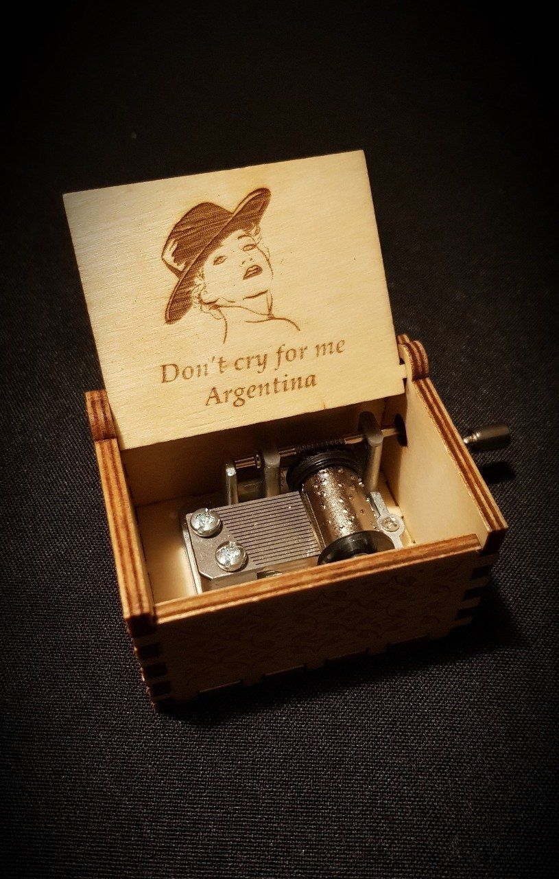 Boîte à musique en bois, Music box Madonna - Don't cry for me Argentina