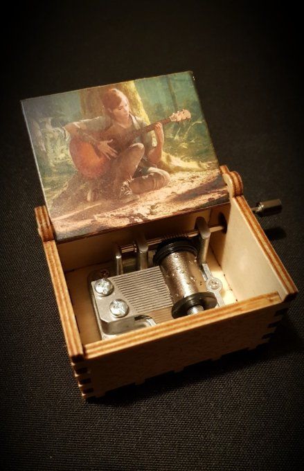 Boîte à musique en bois, Music box The last of us