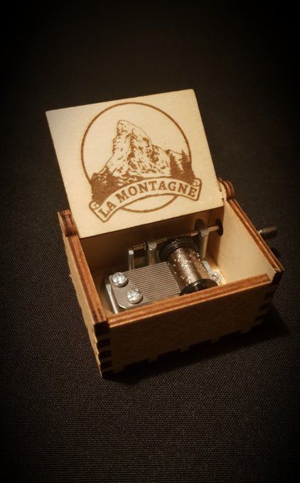 Boîte à musique en bois, Music box Jean Ferrat - La montagne