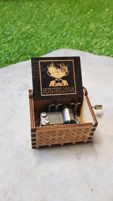 Boîte à musique en bois, Music box Détective Conan
