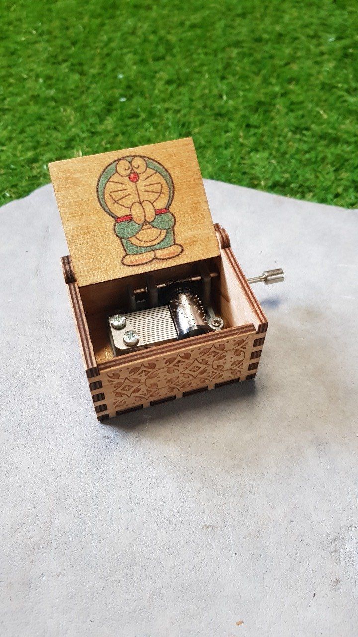Boîte à musique en bois, Music box Doraemon