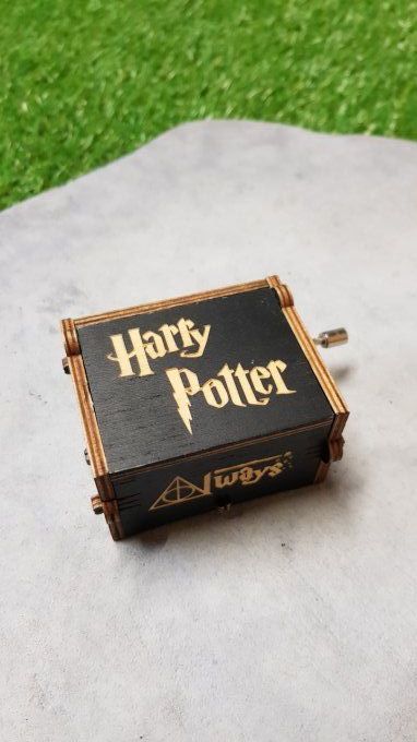 Boîte à musique en bois, Music box Harry Potter