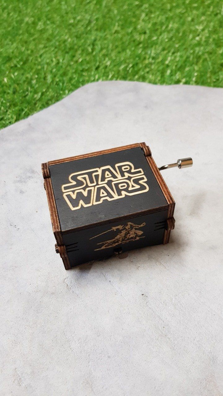 Boîte à musique en bois, Music box Star Wars - 2 versions - Copie